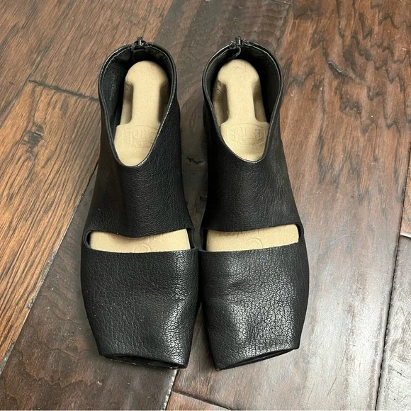 Walk by Anat Dahari Black Leather Handmade Open Toe Closed Heel - Picture 2 of 6